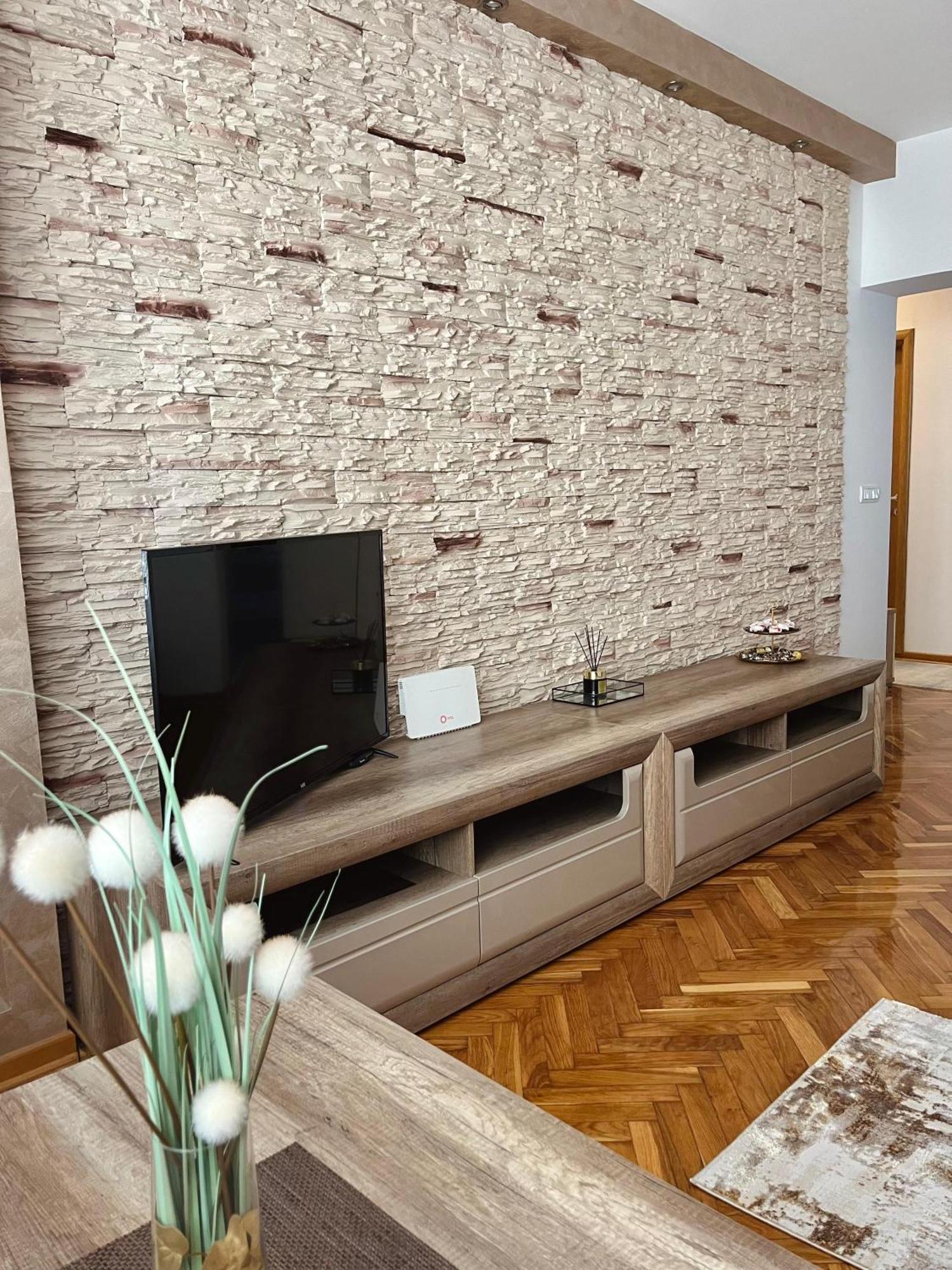 Lumo Apartment Ni Exterior foto